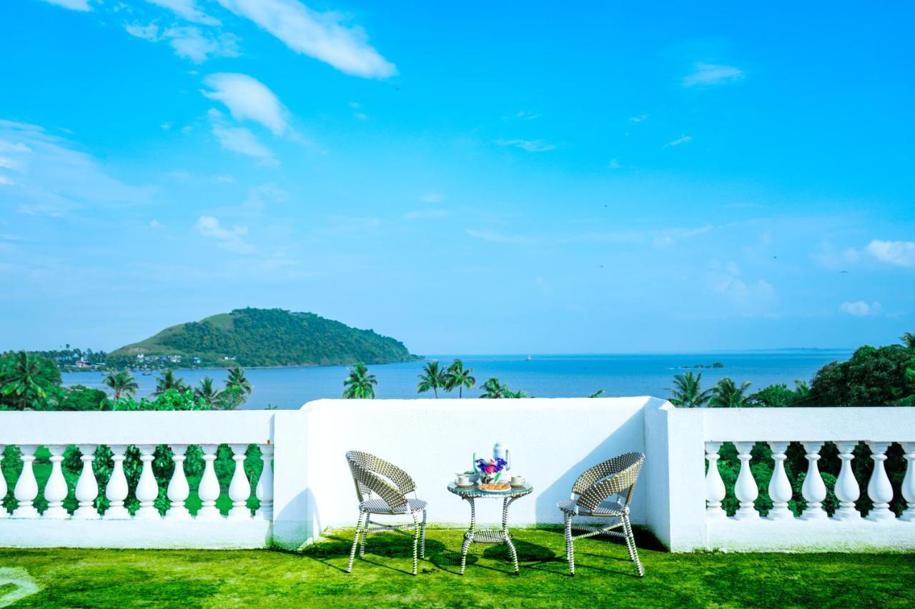 Spicy Mango Ocean Paradise - Luxurious Sea View Villa In Alibaug Christpada Eksteriør billede